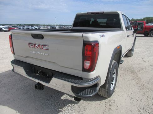 New 2026 GMC Sierra 2500 Pro AWD/4WD image 5