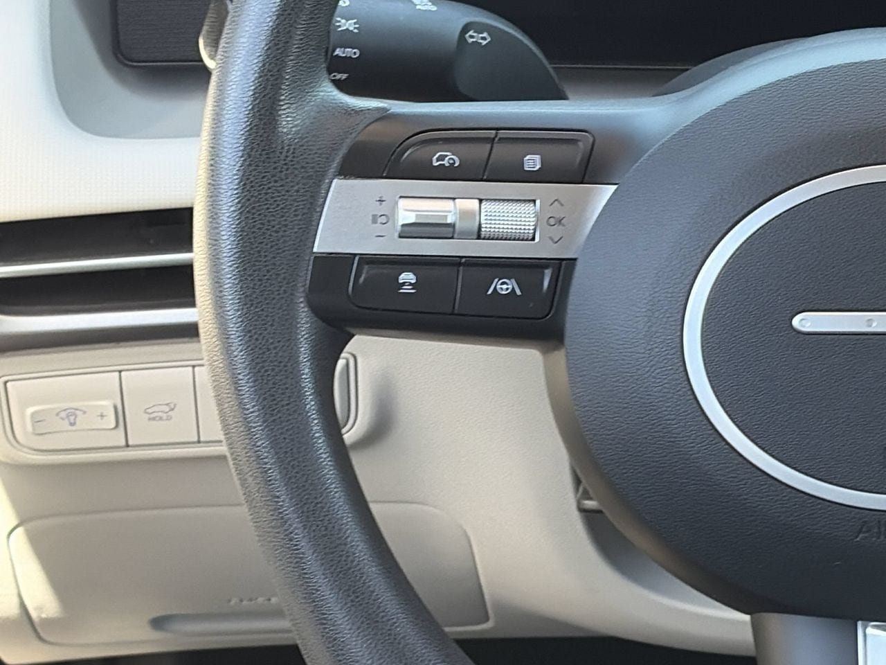 Certified 2025 Hyundai Tucson SEL FWD image 22