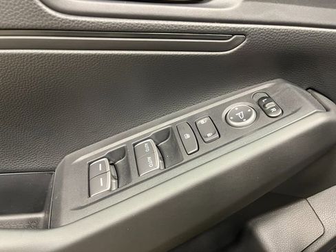 New 2026 Honda Accord LX image 13