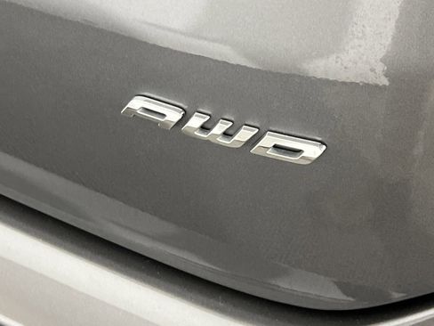 Used 2024 Ford Edge SEL image 27