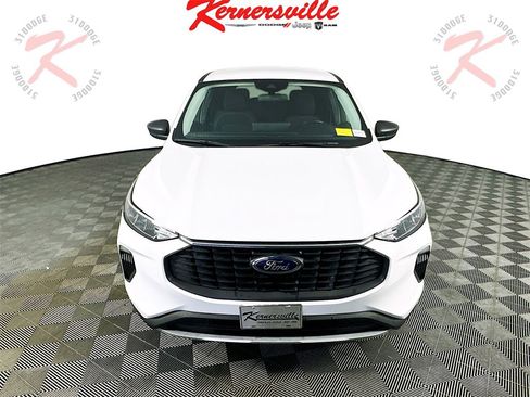 Used 2024 Ford Escape Active w/ Tech Pack #1 image 2