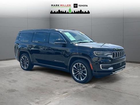 Used 2022 Jeep Wagoneer Series III w/ Premium Group I image 7