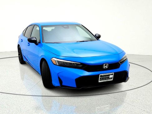 Used 2025 Honda Civic Sport image 4