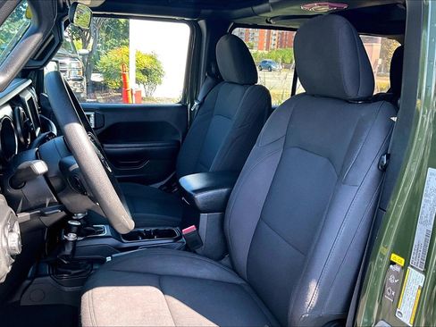 Used 2022 Jeep Wrangler Unlimited Sport AWD/4WD image 22