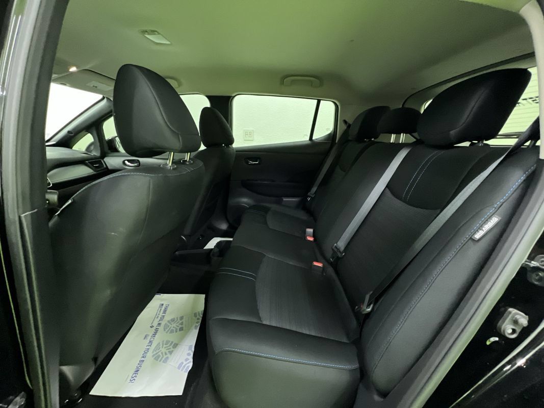 Used 2025 Nissan Leaf S FWD image 24