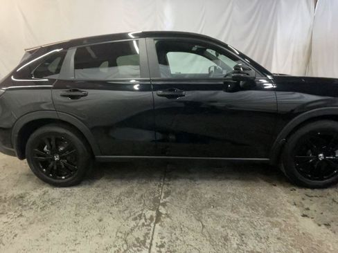 Used 2026 Honda HR-V Sport image 4
