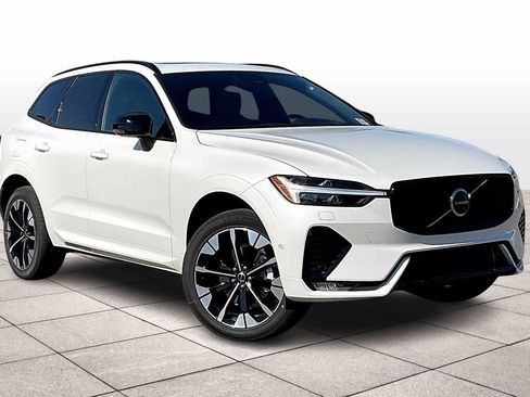 New 2026 Volvo XC60 B5 Plus w/ Protection Package Premier image 2