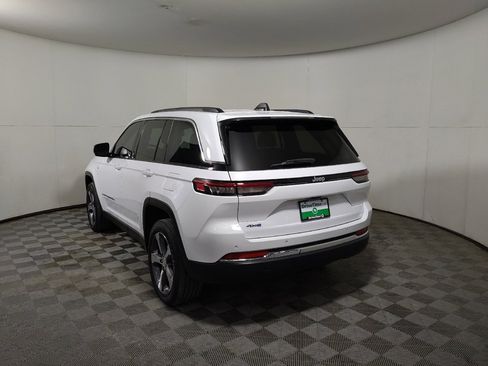 Used 2022 Jeep Grand Cherokee Limited 4xe image 6