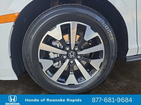 New 2026 Honda Odyssey EX-L image 9