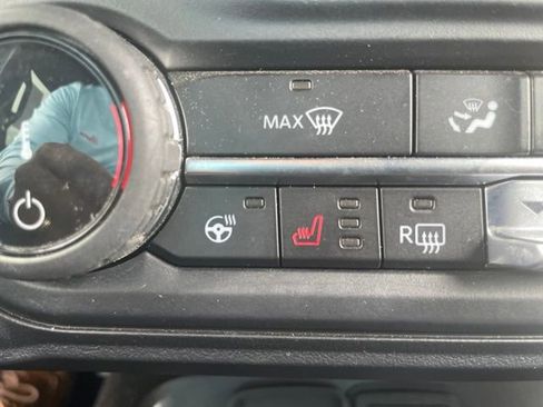 Used 2022 Ford Bronco Outer Banks AWD/4WD image 19