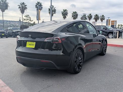 Used 2022 Tesla Model Y Performance image 6