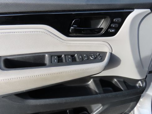 Used 2018 Honda Odyssey Elite image 22