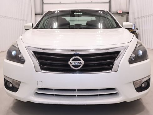 Used 2013 Nissan Altima 2.5 SL image 4
