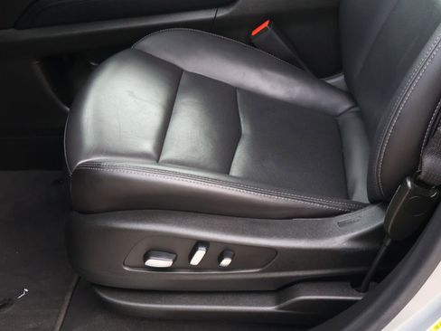 Certified 2024 Cadillac XT5 Premium Luxury image 20