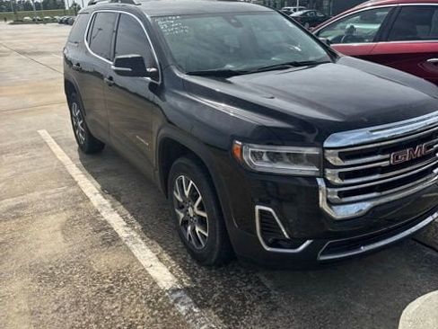 Used 2023 GMC Acadia SLT AWD/4WD image 3