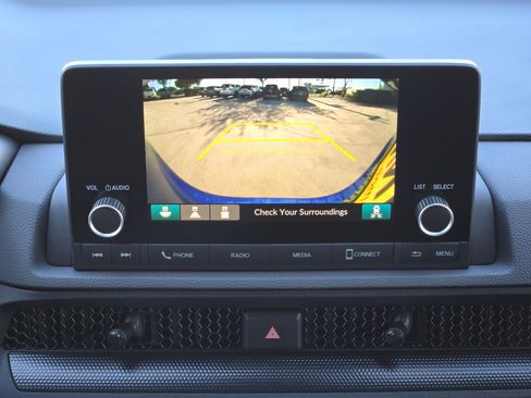 Used 2024 Honda CR-V Sport image 18