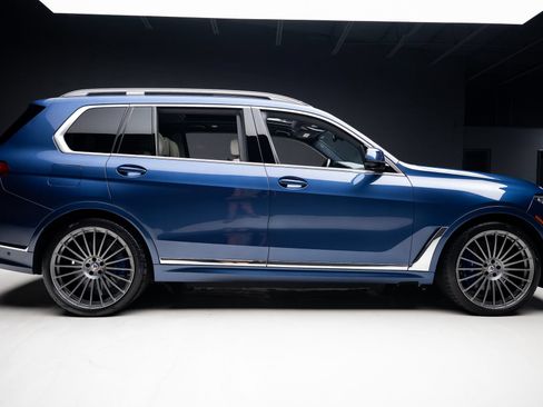 Used 2022 BMW ALPINA XB7 AWD/4WD image 37
