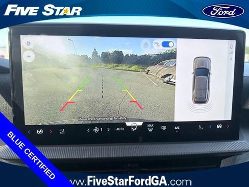 Used 2025 Ford Explorer Active w/ Active Comfort Package RWD image 22
