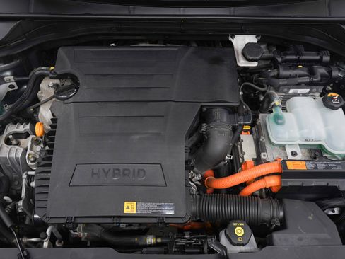 Used 2017 Kia Niro EX image 28