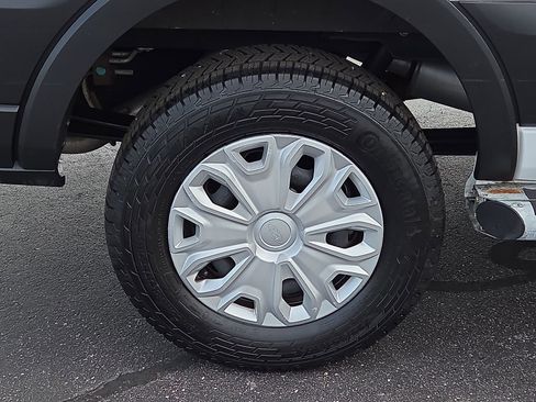 Used 2024 Ford Transit 250 Low Roof w/ Exterior Upgrade Package image 10