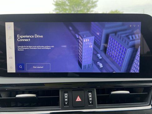 Certified 2025 Lexus ES 350 w/ Premium Package FWD image 16
