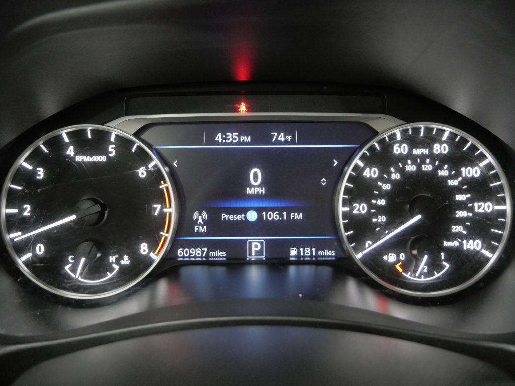 Used 2024 Nissan Altima 2.5 SR FWD image 14