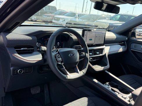 New 2026 Ford Explorer ST-Line w/ ST-Line Street Pack image 4