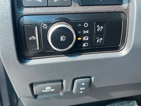 Used 2024 Ford F250 Lariat w/ Sport Appearance Package AWD/4WD image 15
