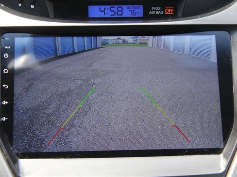 Used 2013 Hyundai Elantra GLS w/ Preferred Pkg FWD image 29