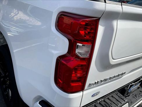 Used 2026 Chevrolet Silverado 1500 Custom image 52