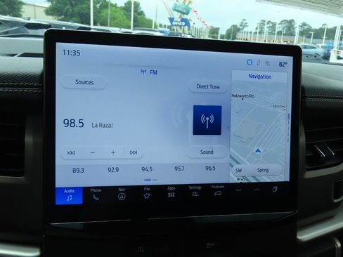 Certified 2024 Ford Expedition XLT image 31