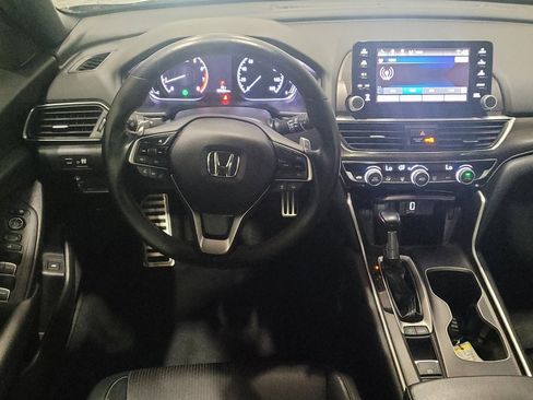 Used 2018 Honda Accord Sport image 22