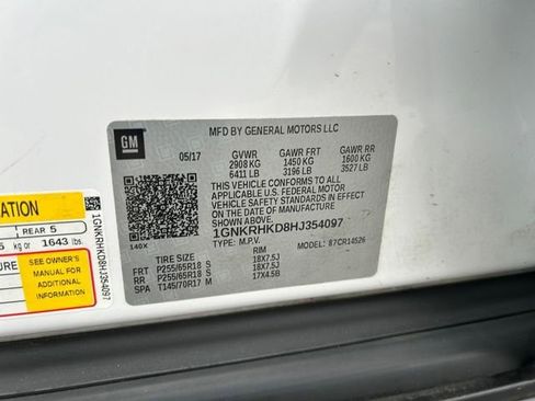 Used 2017 Chevrolet Traverse LT image 31