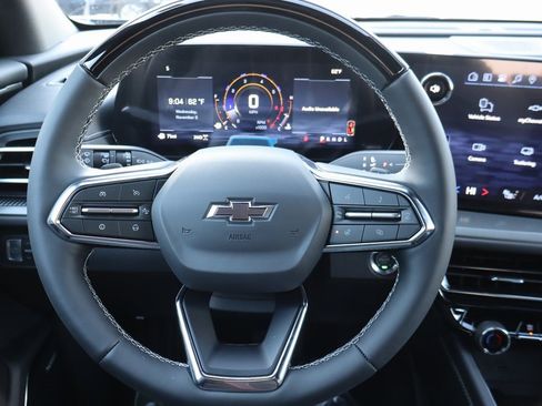 New 2026 Chevrolet Traverse LT w/ Enhanced Driving Package image 6