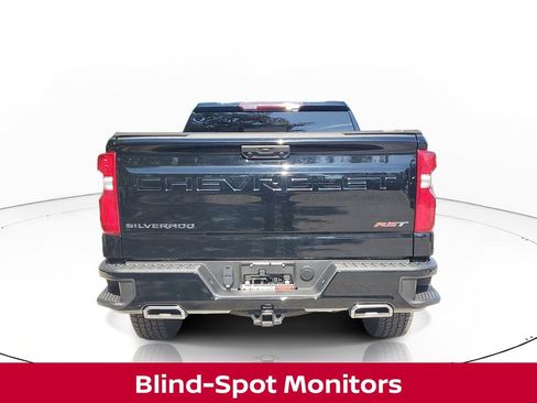 Used 2022 Chevrolet Silverado 1500 RST w/ Z71 Off-Road Package AWD/4WD image 5