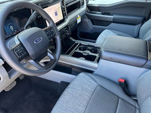 New 2026 Ford F350 XLT w/ XLT Premium Package AWD/4WD image 9