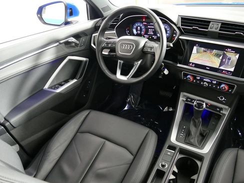 Used 2022 Audi Q3 2.0T Premium Plus w/ Premium Plus Package AWD/4WD image 22