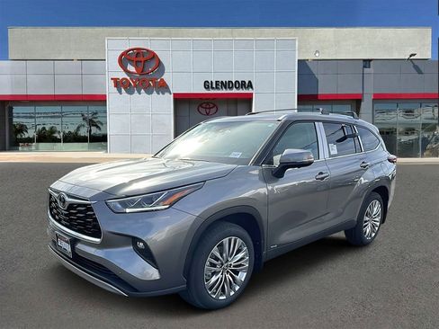 New 2026 Toyota Tacoma SR5 image 7