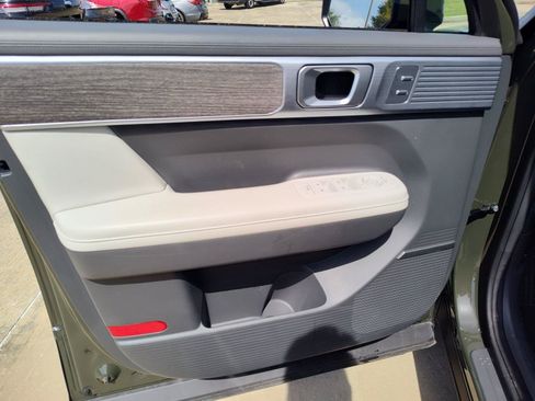 Used 2024 Hyundai Santa Fe Limited FWD image 16