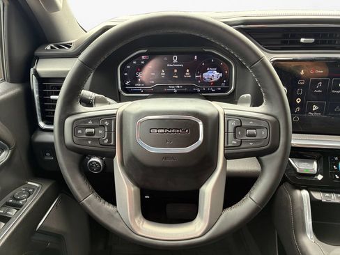 Used 2024 GMC Sierra 1500 Denali AWD/4WD image 21