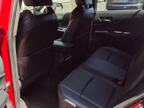Certified 2022 Toyota Venza Limited w/ Advanced Technology Package AWD/4WD image 20