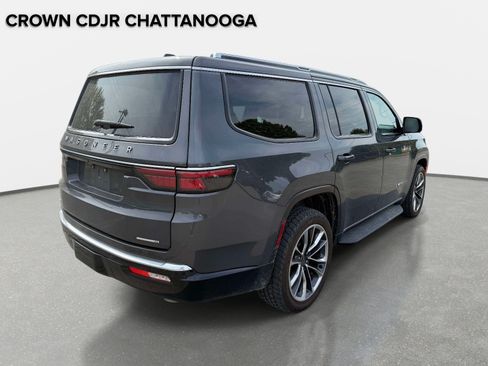 Used 2022 Jeep Wagoneer Series II w/ Premium Group I AWD/4WD image 5
