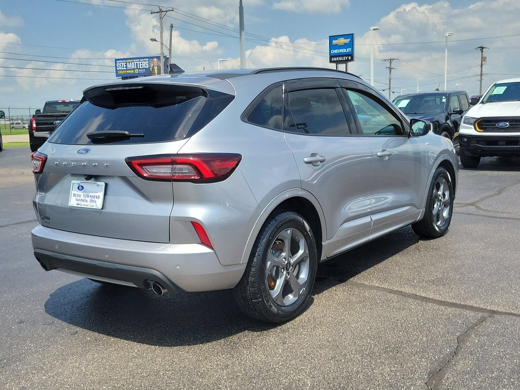 Certified 2023 Ford Escape ST-Line FWD image 4