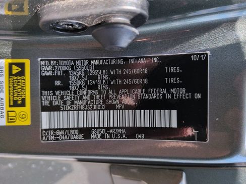 Used 2018 Toyota Highlander XLE FWD image 34