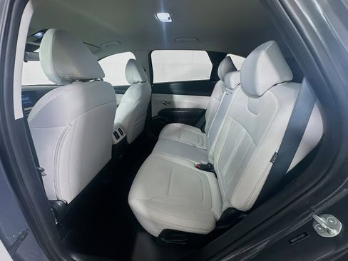 Used 2025 Hyundai Tucson SEL FWD image 27