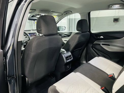 Used 2022 Chevrolet Equinox LT image 24