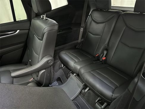 Certified 2025 Cadillac XT6 Premium Luxury image 16
