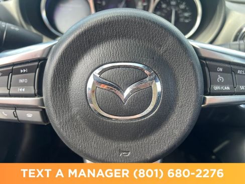 Used 2018 MAZDA MX-5 Miata RF Club RWD image 25
