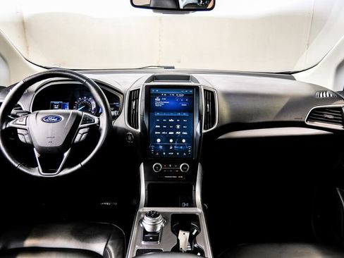 Used 2024 Ford Edge SEL w/ Convenience Package AWD/4WD image 16