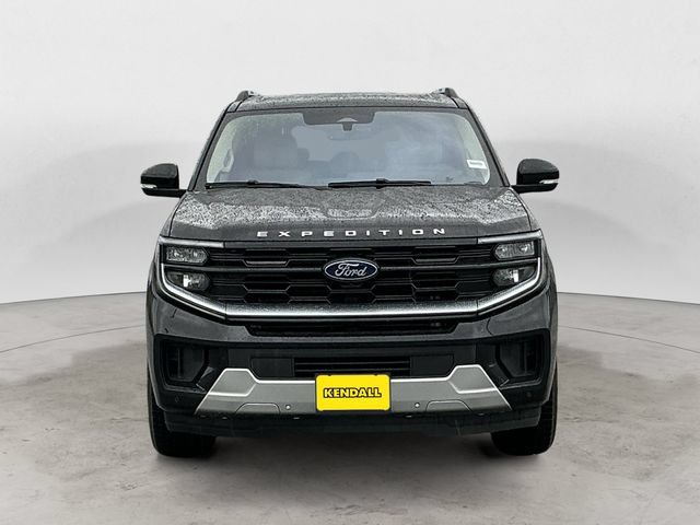 Used 2025 Ford Expedition Platinum AWD/4WD image 2